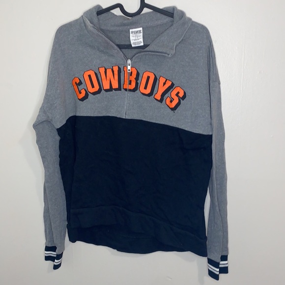 🌷PINK Oklahoma State Pullover! - Picture 2 of 7